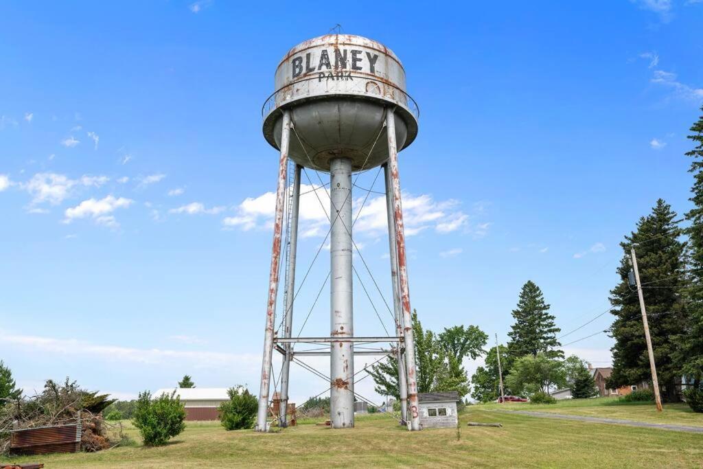 Centrally Located - Historic Blaney Park- Michigan Germfask Exterior photo